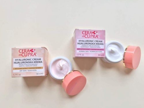 De twee variaties van de CeraDiCupra Hyaluronic cream 1 - voorde normale en 1 voor de droge huid
